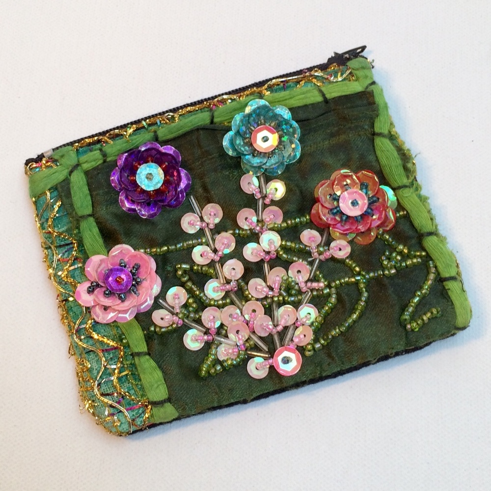 Embroidered Floral Coin Purse